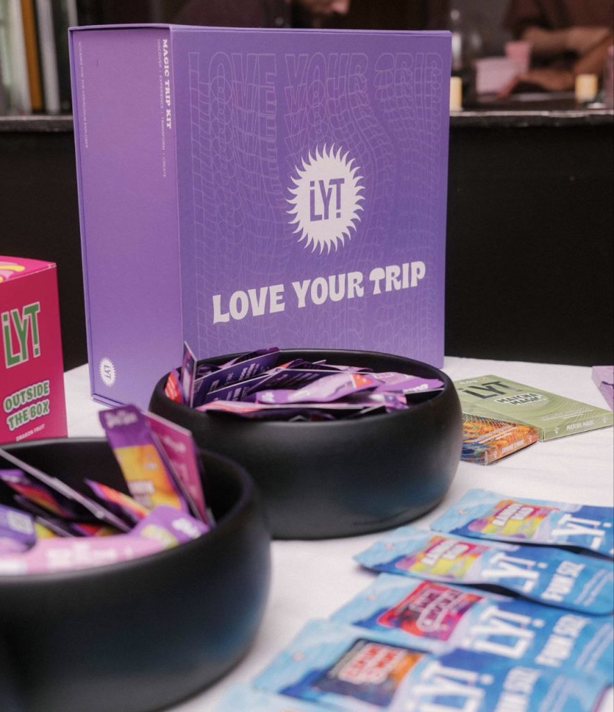 Love Your Trip | LYT Mushrooms bar | Lyt Chocolate Bar | Lyt bar | LYT MUSHROOM GUMMIES